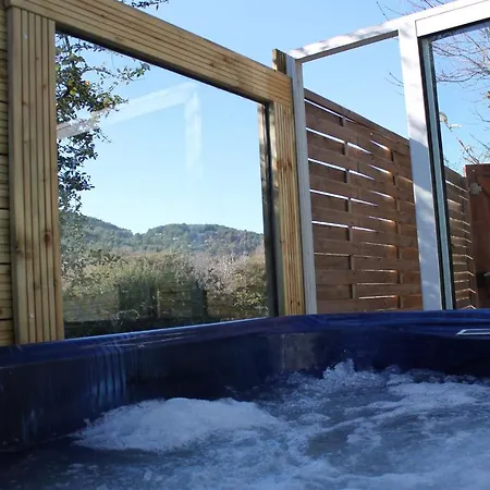 Petit Climatise Avec Jacuzzi Prive Country house