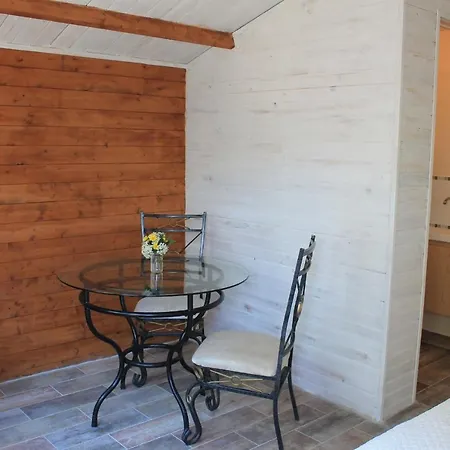Petit Climatisé Avec Jacuzzi Privé * Le Beausset